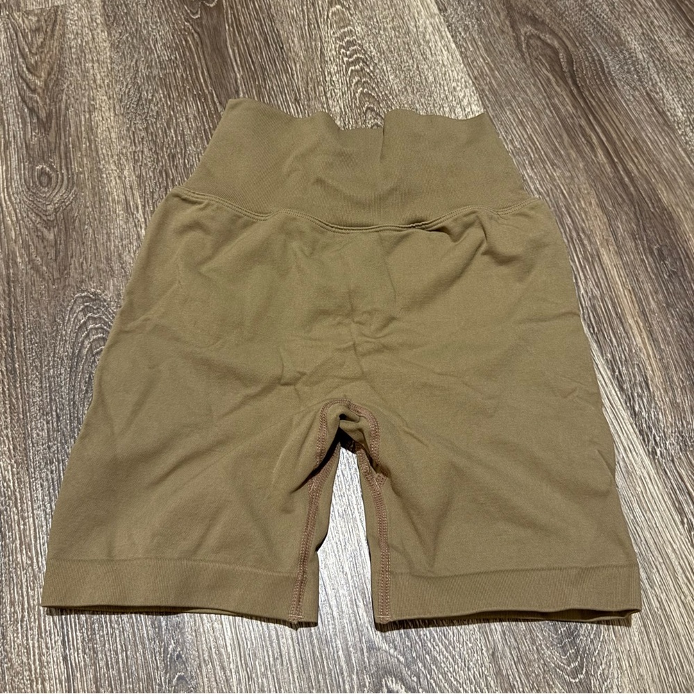 Women's Athletic Shorts in Brown